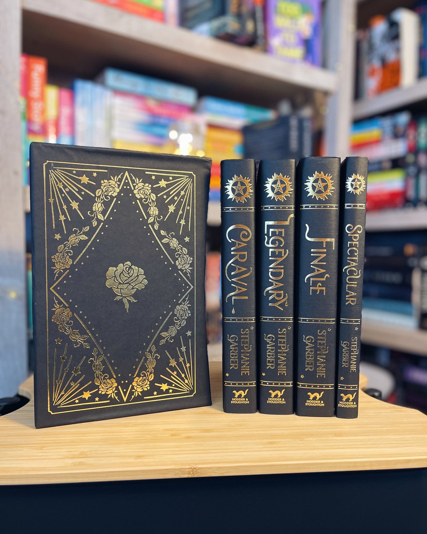 The Return To Caraval Complete Collection Box Set - Stephanie Garber