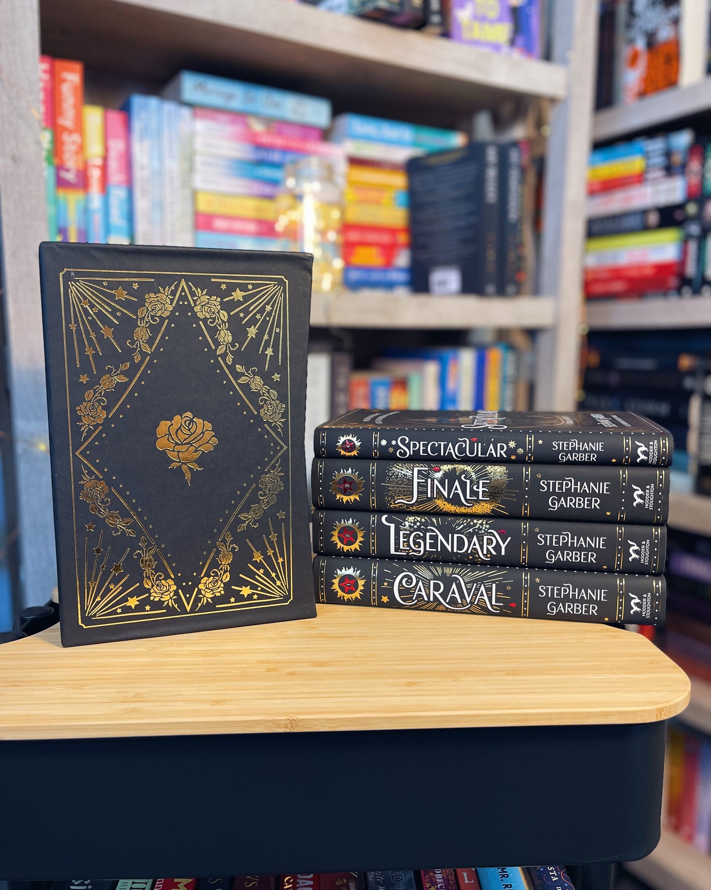 The Return To Caraval Complete Collection Box Set - Stephanie Garber