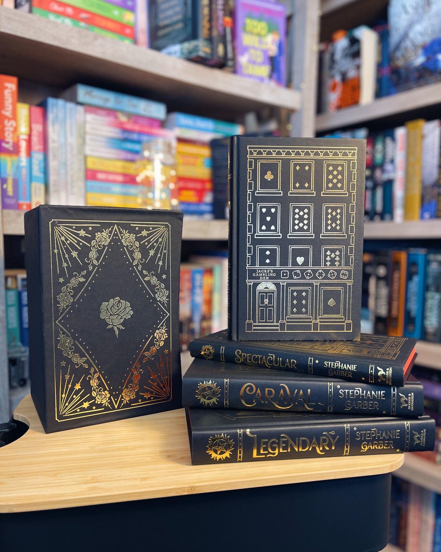 The Return To Caraval Complete Collection Box Set - Stephanie Garber